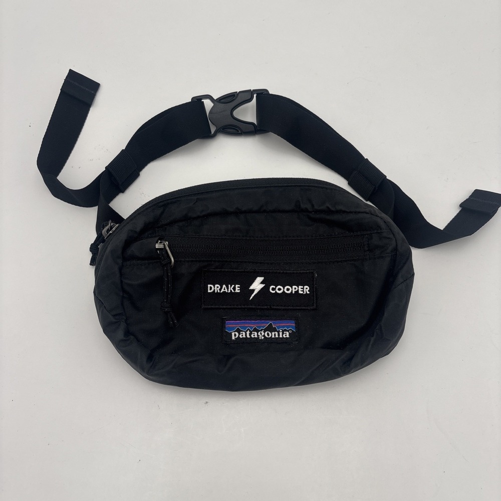 Patagonia Ultralight Black Hole Mini Hip Pack 1L‎ - Black